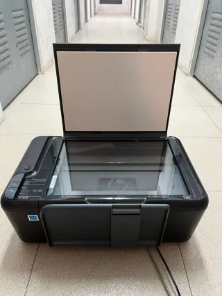 Impresora HP Color Negra