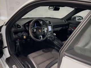 Porsche 718 Cayman 2020