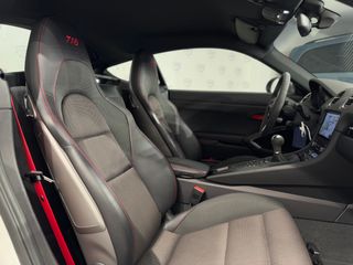 Porsche 718 Cayman 2020