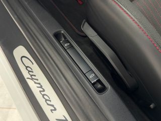 Porsche 718 Cayman 2020