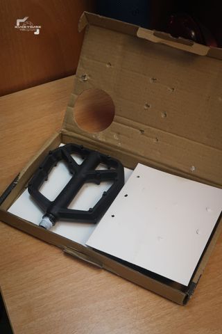 Pedales Planos SYNCROS Squamish III [MTB] (Nuevos)