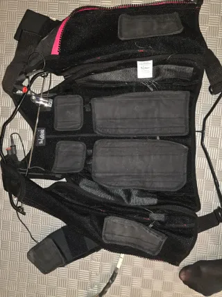 Pack EMS: Máquina NewFit + Chaleco y Pantalón