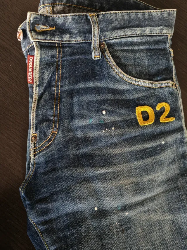 Vaqueros DSQUARED2 D2 desgastados