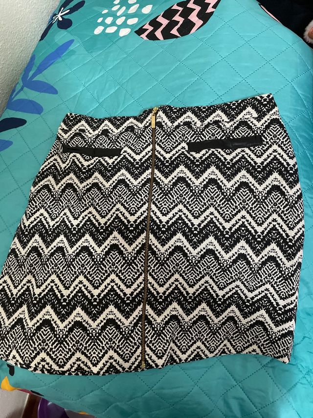 Falda Zigzag Cremallera Dorada
