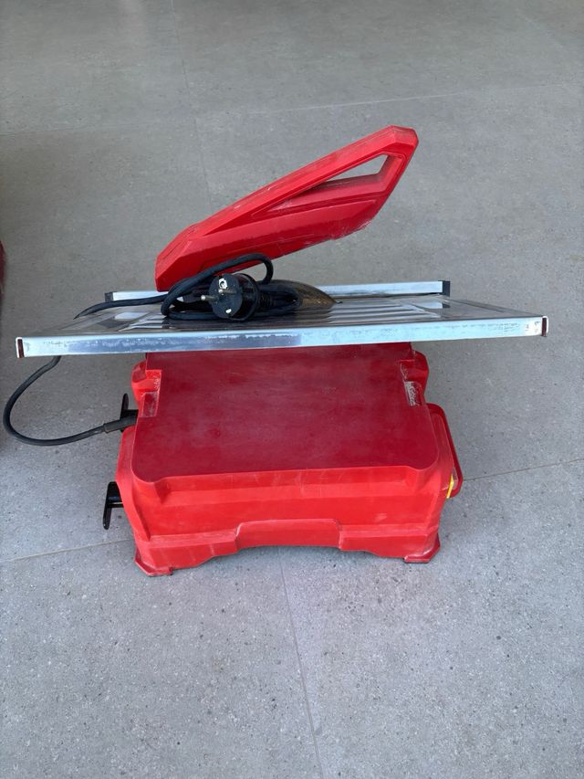 Cortador de azulejos Einhell 45° a -45°