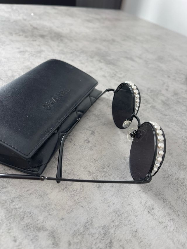 Gafas de sol Chanel perlas