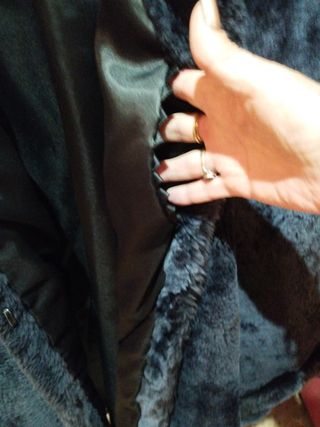 Abrigo de mouton negro