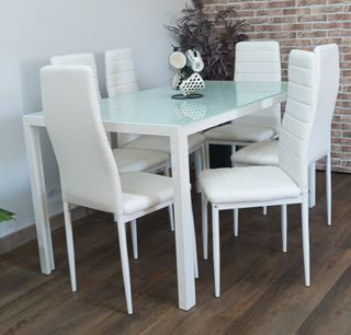 Mesa Blanca, Resistente + 6 sillas. ¡EN OFERTA!
