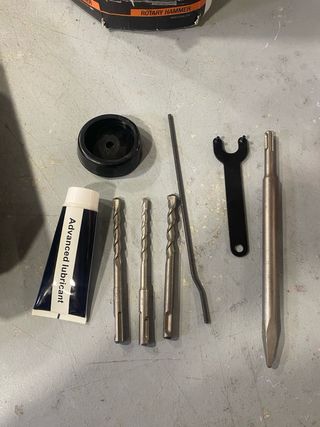 Martelo Rotativo FERM 800W - 230V