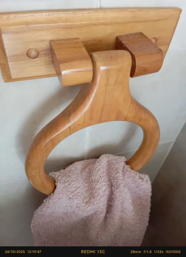 Accesorios de madera para baño