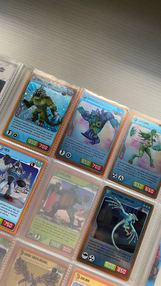 Álbum y colección Invizimals Nueva Alianza