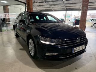 VOLKSWAGEN PASSAT VARIANT EXECU.  2.0TDI 150CV DSG