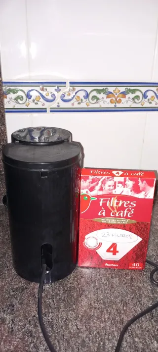 Cafetera Braun Negra más filtros de REGALO