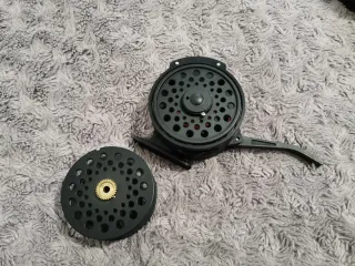 Carrete de pesca Devaux Matix + recambio