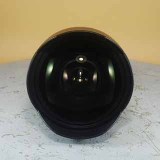 Canon EF 11-24mm f/4L USM Nuevo