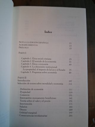 Economía básica para católicos (Spanish Edition)