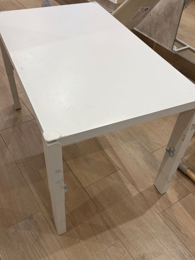 tavolo con gambe allungabili, bianco