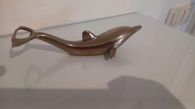 Abridor de botellas diseño delfín