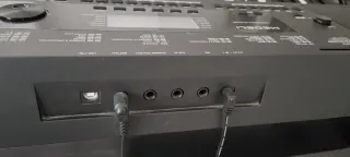 Piano Digital Medeli M361 + mueble+ pedal