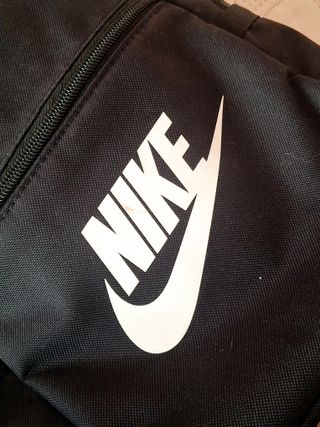Mochila Nike Negra
