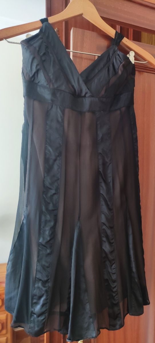 Vestido de fiesta negro