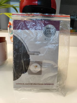 Cafetera Dolce Gusto Krups Roja