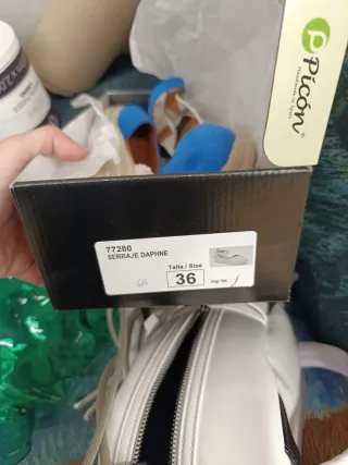 Alpargata azul con tiras