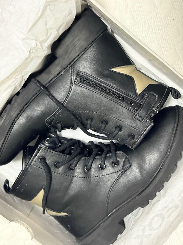 Botas niña negras Geox talla 34