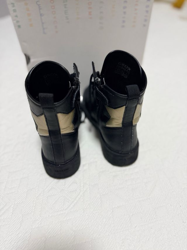 Botas niña negras Geox talla 34