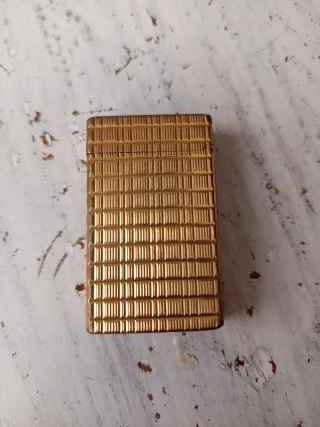 Mechero S.T. Dupont París Oro