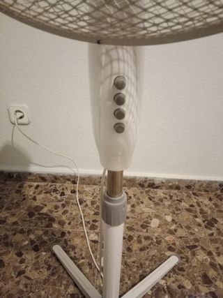 Ventilador de pie oscilante 3 velocidades cabezal
