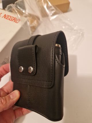 Portafiaschetta e fiaschetta in pelle Dal Negro