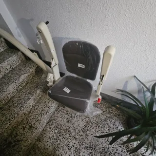 Silla Elevadora Escalera Beige/Marrón