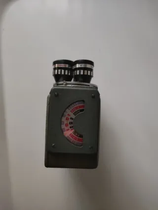 ANTIGUA CÁMARA DE VIDEO CROWN 8-E3B - SUPER 8