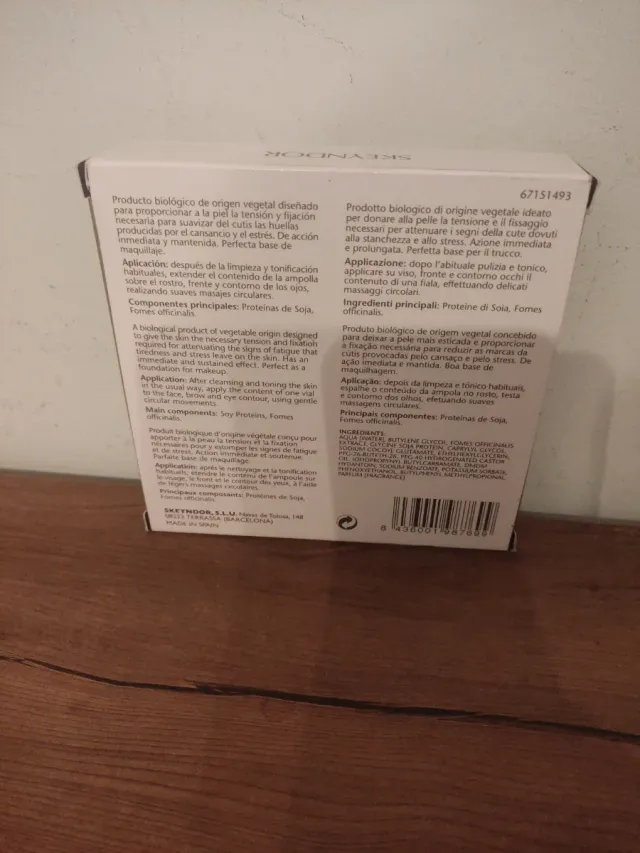 Fiale Skeyndor Radiance Flash 8H