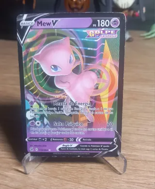 Cartas Pokémon V Mew y Suicune