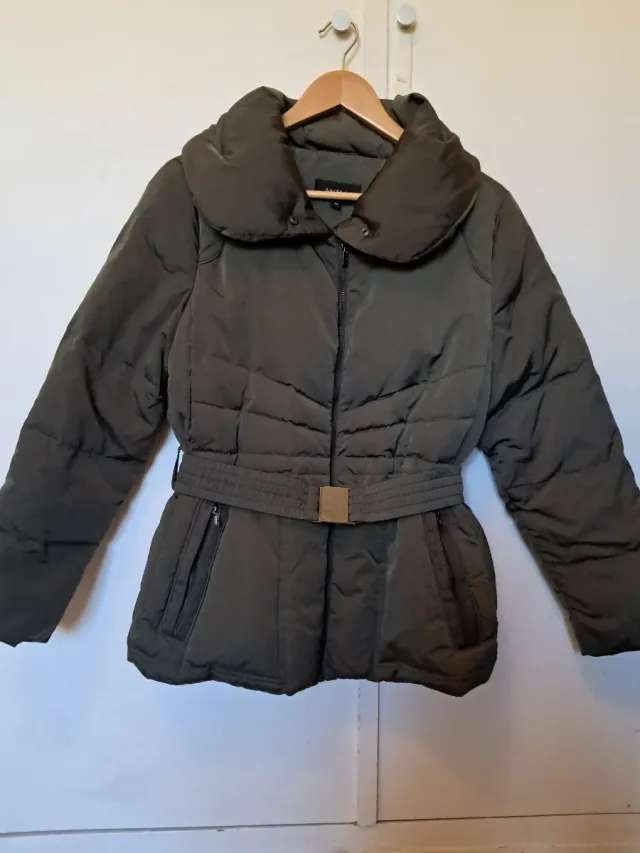 Abrigo Corte Inglés plumífera verde