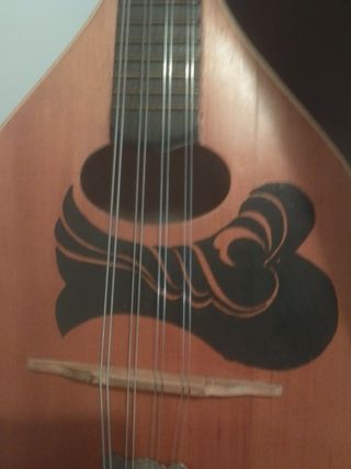 Mandolina vintage fabricada en Leningrado 1990.