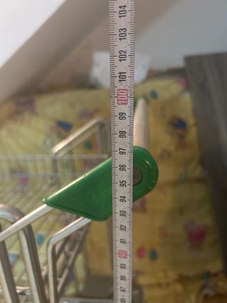 Carro de hierro mercancías leña...