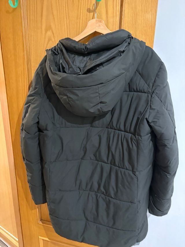 Parka Álvaro Moreno Negra Talla M