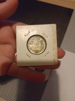 Lote 4 monedas Ecuador/Suiza
