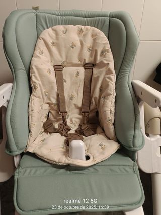 Trona Jane color verde y beige