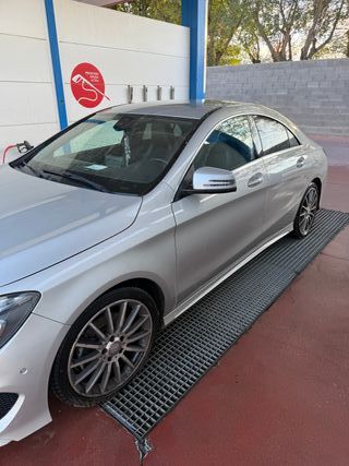 Mercedes-Benz Clase CLA 2015