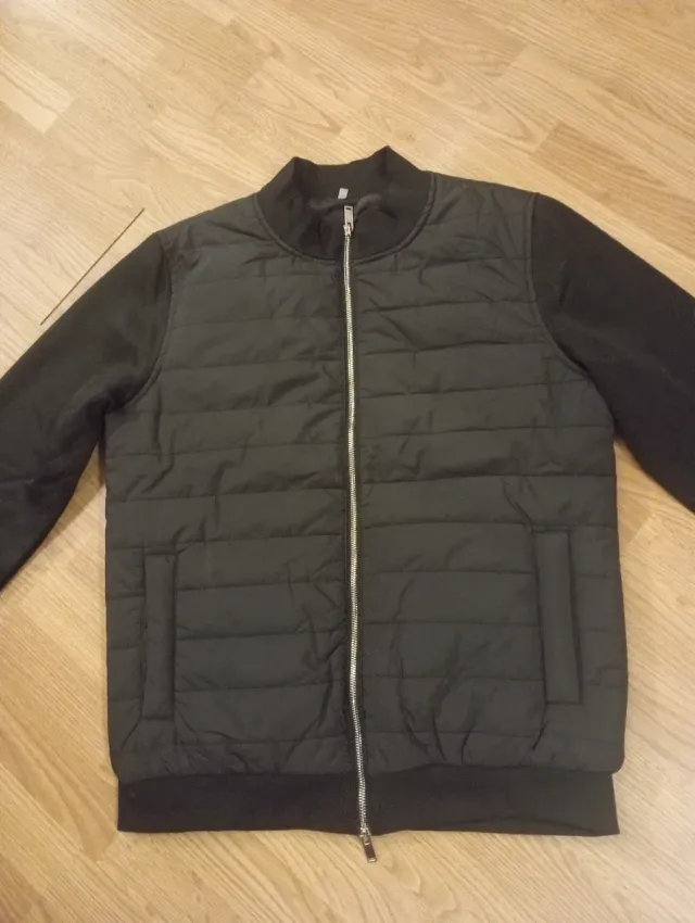 Chaqueta nueva de Arveilo Negra Ligera