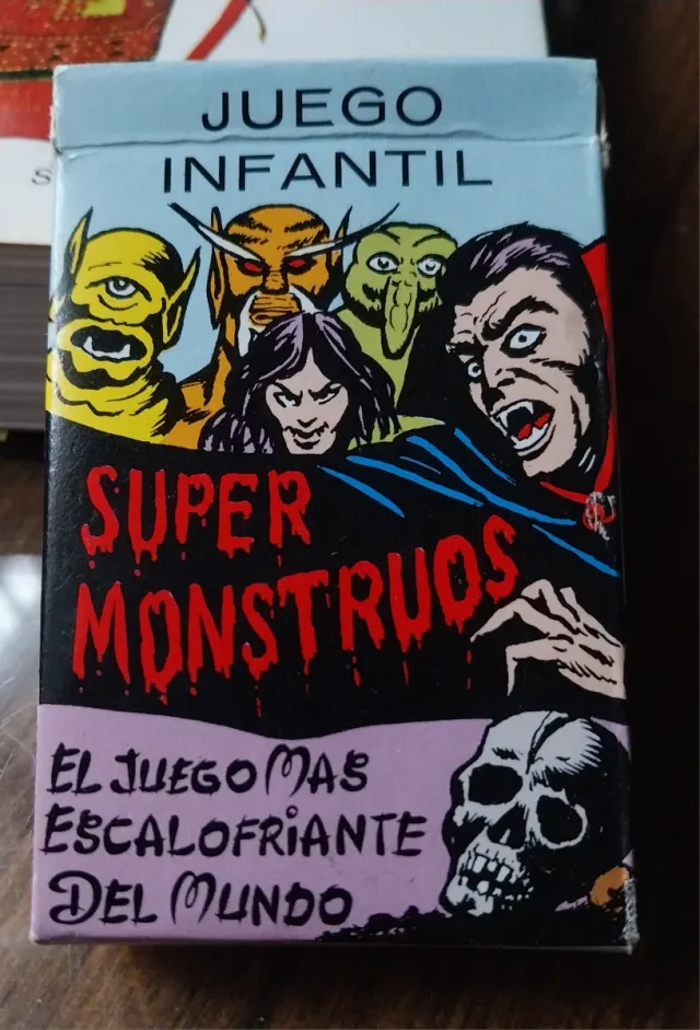 Naipes Milano Super Monstruos Juego Infantil