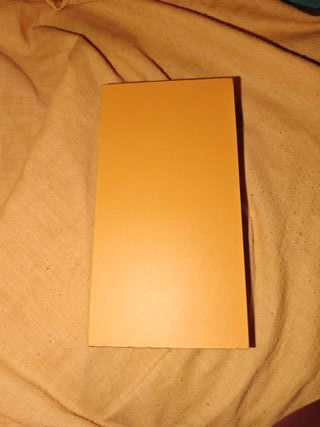 Estuche Regalo Bolígrafo, Llavero y Cortaúñas