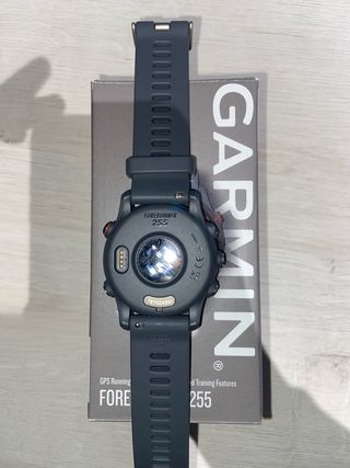 Garmin Forerunner 255 Gris