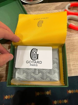 Tarjetero Goyard Gris Multicolor
