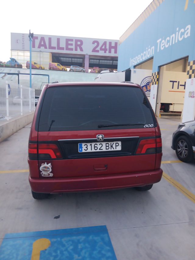 Peugeot 806 2001