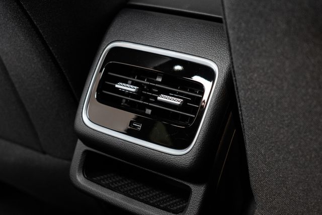 Ebro S700 1.6 TGDI Comfort 7 DCT